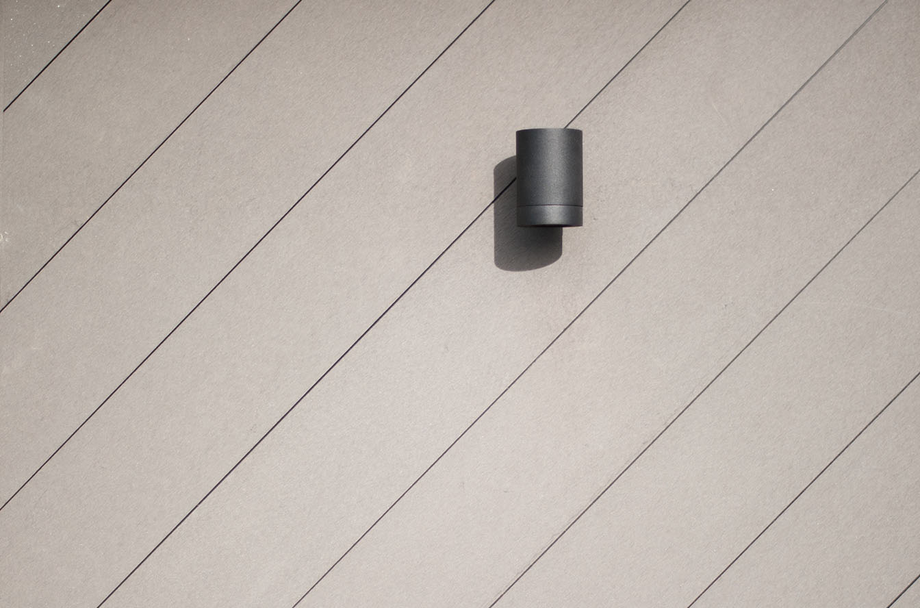 diagonal-light-grey-composite-cladding